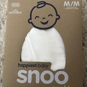 New in box Medium Snoo sleepsack
